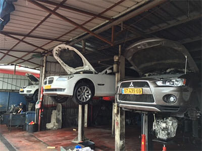 היתרונות של מכון גירים על פני מוסך רגיל